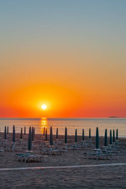 Günbatımı Rodi Garganico, Apulia, İtalya