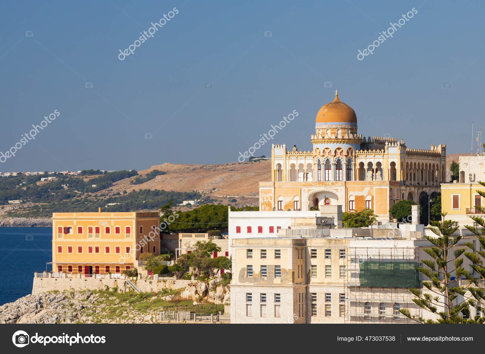 Foto Santa cesarea terme, immagini Santa cesarea terme da scaricare | Foto stock - Depositphotos