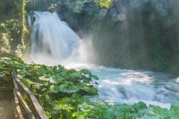 意大利Umbria地区Cascata Delle Marmore的Marmore瀑布 — 图库照片