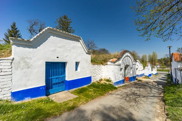 Groep Typische Buitenwijnkelders Plze Bij Petrov Zuid Moravië Tsjechië — Stockfoto