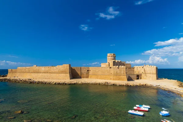 Κάστρο Στην Isola Capo Rizzuto Επαρχία Crotone Καλαβρία Ιταλία — Φωτογραφία Αρχείου