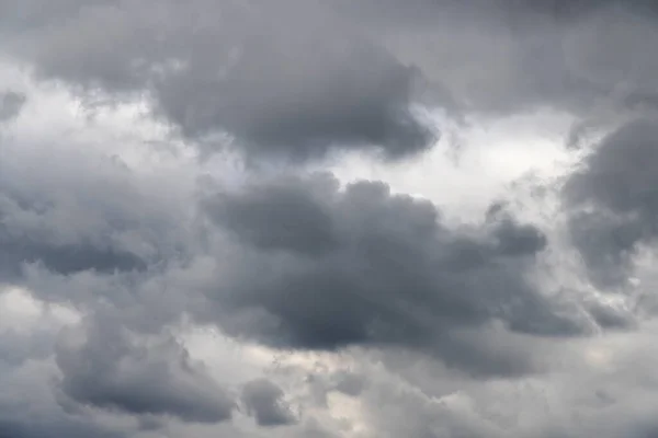 Blauwe Lucht Met Wolken Als Achtergrond — Stockfoto