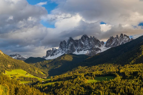 Чудовий Краєвид Італійських Доломітів Біля Санта Магдалени — стокове фото