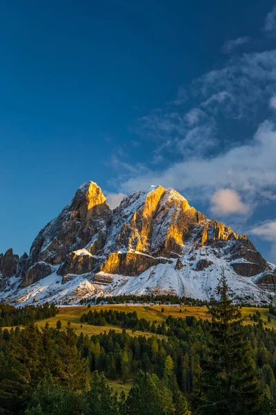 Piękny Krajobraz Włoskich Dolomitów Pobliżu Santa Magdalena — Zdjęcie stockowe