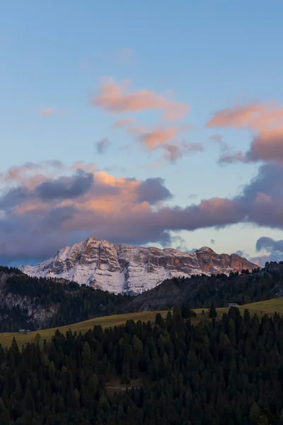 Schöne Landschaft Der Italienischen Dolomiten Bei Santa Magdalena — Stockfoto