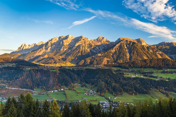 오스트리아의 슈타인 마시프 — 스톡 사진