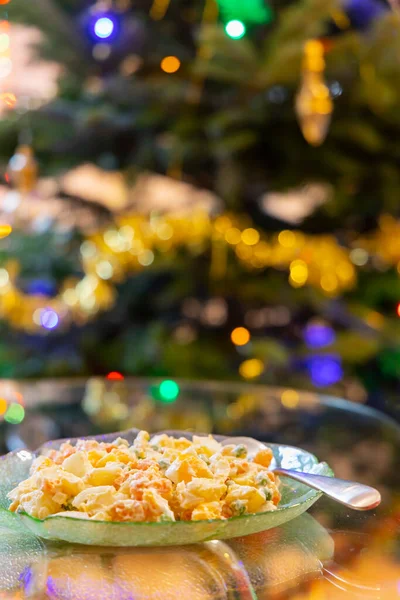 Tsjechische Traditionele Aardappelsalade Met Kerstboom — Stockfoto