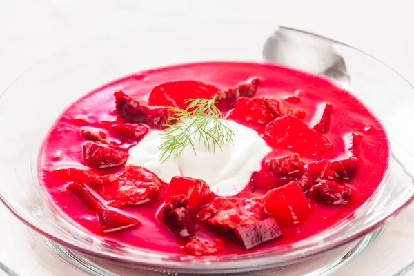 Red Beet Soup Wit Sour Cream — Stock Photo, Image