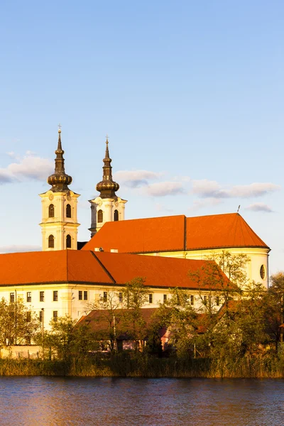 Basilikan i vår lady och klostret, sastin-straze, Slovakien — Stockfoto