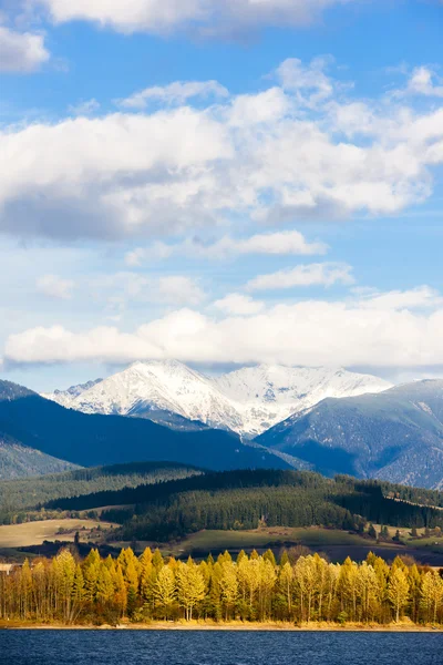 Liptovska mara ile Batı tatras — Stok fotoğraf