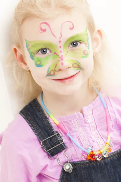 Porträt eines kleinen Mädchens mit Kinderschminken — Stockfoto