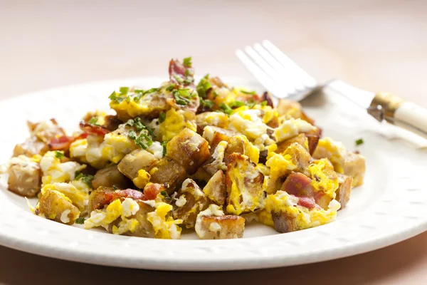 Dumpling with egg and bacon — Stock Photo, Image