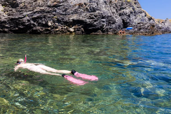 Snorkeling nel Mar Mediterraneo — Foto Stock