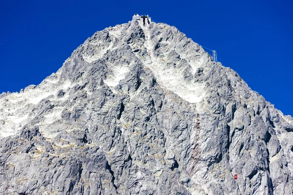 Τελεφερίκ στο Lomnicky Peak, Vysoke Tatry (High Tatras), Σλοβακία — Φωτογραφία Αρχείου