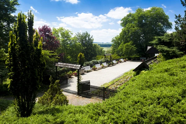 Jardim do Castelo de Kozel, República Checa — Fotografia de Stock