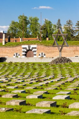Küçük kale Theresienstadt mezarlığı ile