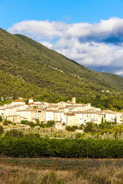 Village Venterol with vineyard — Stock Photo, Image