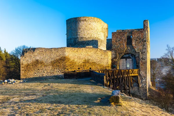チェコ共和国 krakovec 城の遺跡 — ストック写真