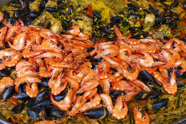 Paella with seafood, market in Nyons, Rhone-Alpes, France — Stock Photo, Image