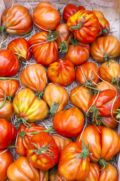 Tomaten, markt in Nyons, Rhone-Alpes, Frankrijk — Stockfoto