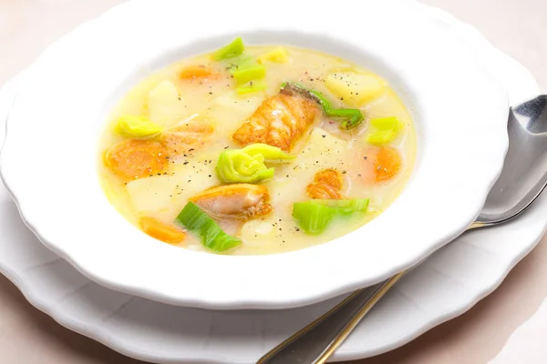 Potato soup with salmon — Stock Photo, Image