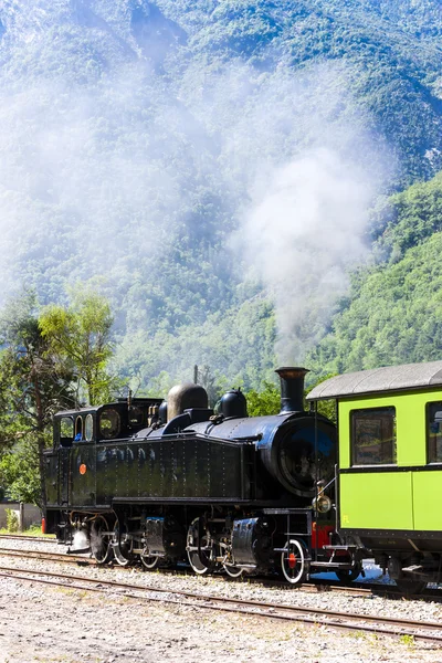 Gőzmozdony, Villars-sur-Var, Provence, Franciaország — Stock Fotó