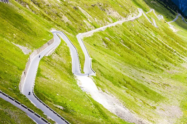 Droga w Passo dello Stelvio, Alto Adige, Włochy — Zdjęcie stockowe