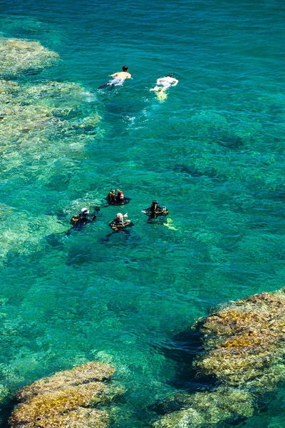 Nurkowie, Cap de Peyrefite, Langwedocja-Roussillon, Francja — Zdjęcie stockowe