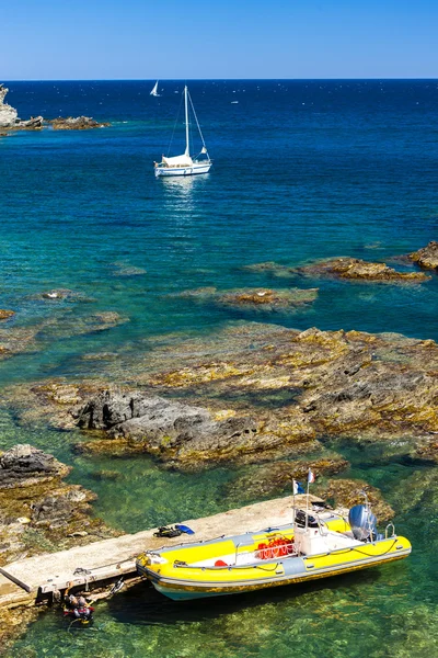 Divers, Cap de Peyrefite, Languedoc-Roussillon, França — Fotografia de Stock