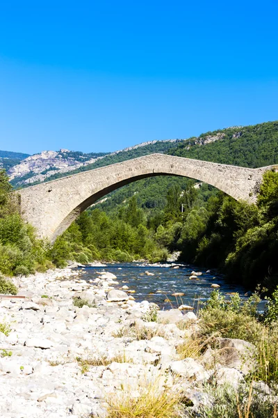 Brug Pont de la Reine Jeanne, Provence, Frankrijk — Stockfoto