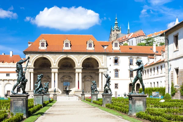 Jardin Valdstejnska et Château de Prague, Prague, République tchèque — Photo