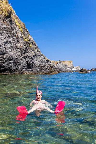 フランス地中海海でシュノーケ リング — ストック写真