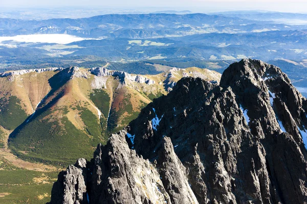 Visa från lomnicky peak, Vysoké tatry (höga Tatra), Slovakien — Stockfoto