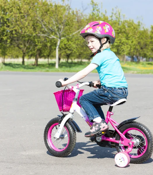 Pequeña motociclista — Foto de Stock