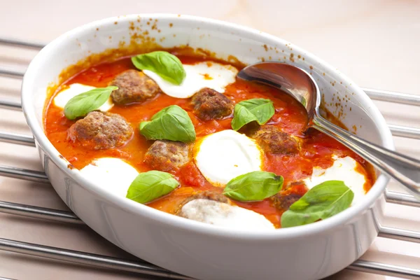 Baked Bolognese balls with tomato, basil — Stock Photo, Image