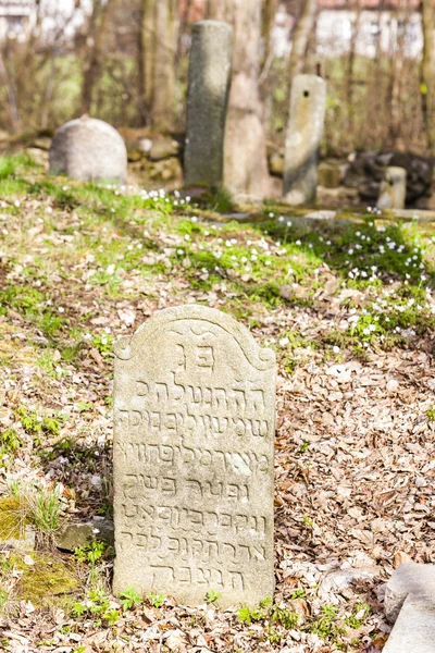 Jewish cemetery, Batelov, Czech Republic — Stock Photo, Image