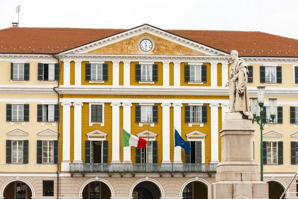 Piazza galimberti, cuneo, Piemontu, Włochy — Zdjęcie stockowe