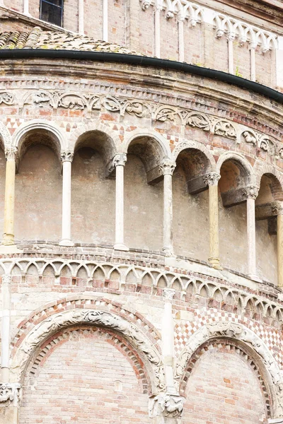 Particolare del Duomo di Parma, Emilia-Romagna, Italia — Foto Stock