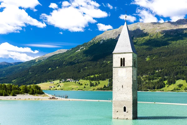 Tower of sunken church in Resia lake, South Tyrol, Italy — Stock Photo, Image