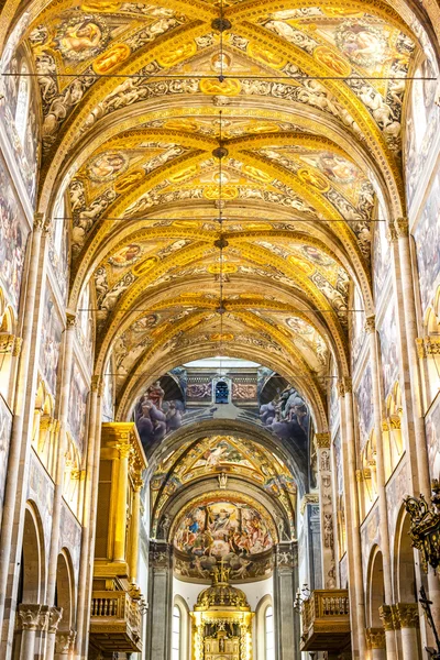 Interior of Parma Cathedral, Emilia-Romagna, Italy — Stock Photo, Image