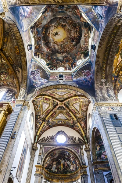 Interiören i Parma-katedralen, Emilia-Romagna, Italien — Stockfoto