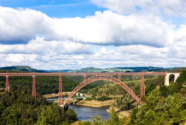 Viaducto de Garabit, Departamento de Cantal, Auvernia — Foto de Stock