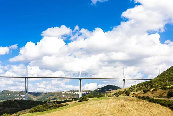 Millau Viaduct, Aveyron, Midi Pyrenees, France — Stock Photo, Image
