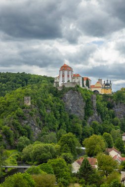 Vranov nad Dyji Şatosu ve Vranov, Çek Kilisesi