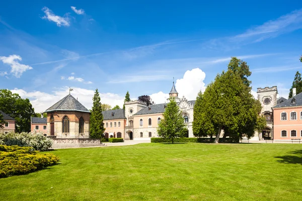 Palác Sychrov, Česká republika — Stock fotografie