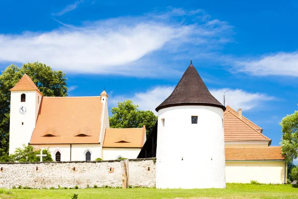 Vestigingsmuur en de kerk van St. Johannes de Doper — Stockfoto