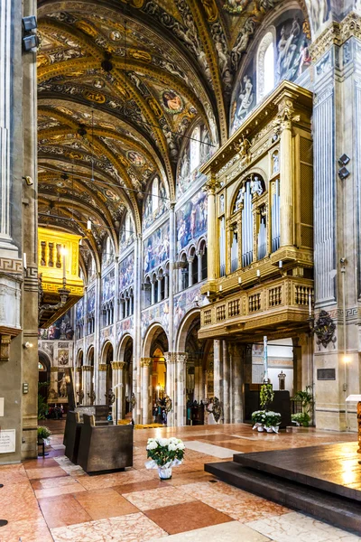 Interno del Duomo di Parma, Emilia-Romagna — Foto Stock