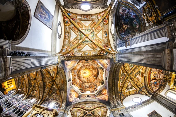 Interior de la Catedral de Parma, Emilia-Romaña — Foto de Stock