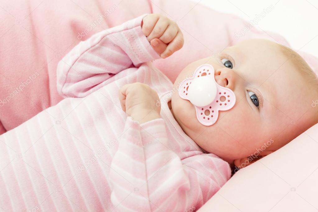 Trois Mois Bebe Fille Image Libre De Droit Par Phb Cz C 9548 Trois Mois Bebe Fille Image Libre De Droit Par Phb Cz C 9548