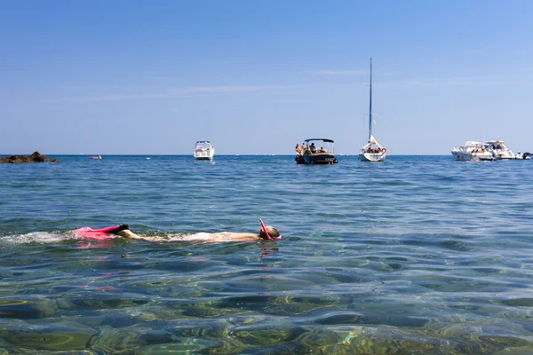 Snorkeling nel Mar Mediterraneo, Francia — Foto Stock